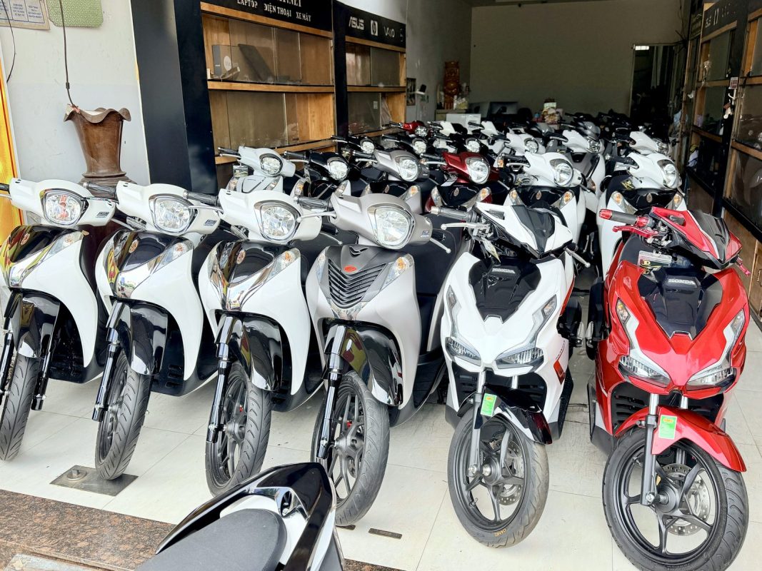 Cầm Đồ Hay Vay Tín Chấp: Khác Nhau Gì Và Nên Chọn Cách Nào? 2 Cầm Đồ Hay Vay Tín Chấp: Không Gian Tiếp Nhận Tài Sản Tại Cầm Đồ Tuấn Đạt, 431 Lê Duẩn
