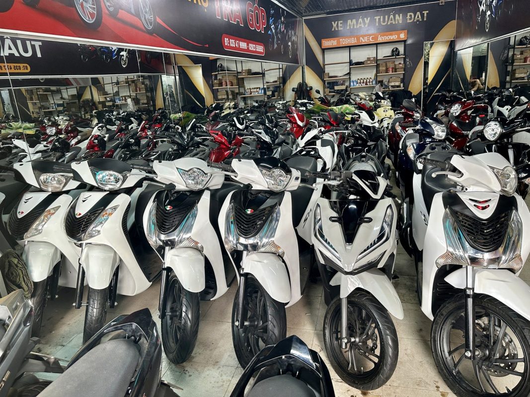 Không Gian Ký Hợp Đồng Và Tiếp Nhận Tài Sản Tại Cầm Đồ Tuấn Đạt, Buôn Ma Thuột