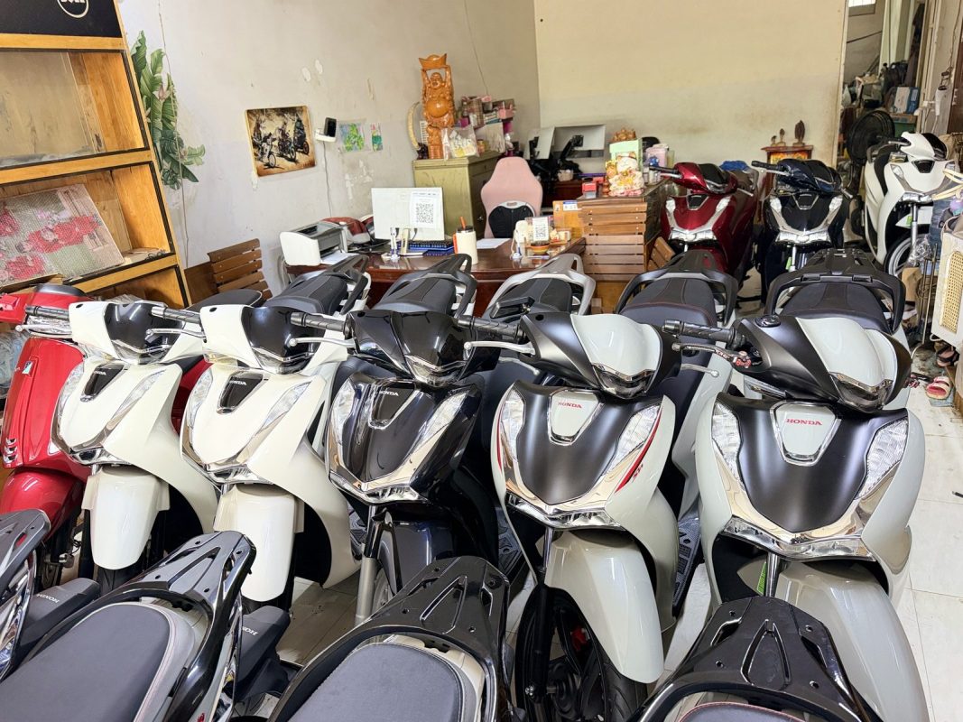 Thủ Tục Cầm Sổ Đỏ – Khu Tiếp Khách Và Quầy Làm Hồ Sơ Tại Cầm Đồ Tuấn Đạt